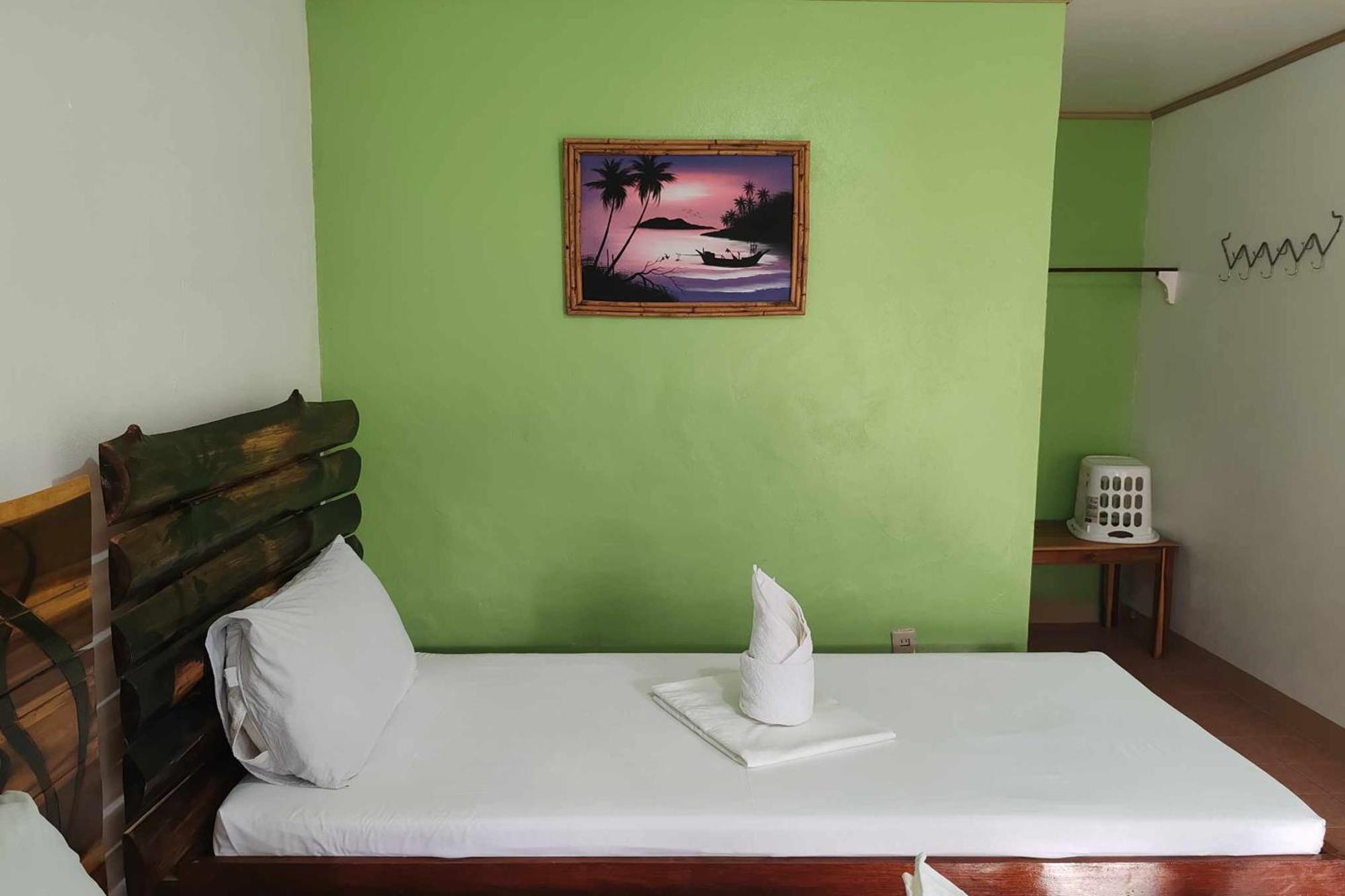 Summer Homes Beach Resort And Cottages Palawan Barton Экстерьер фото