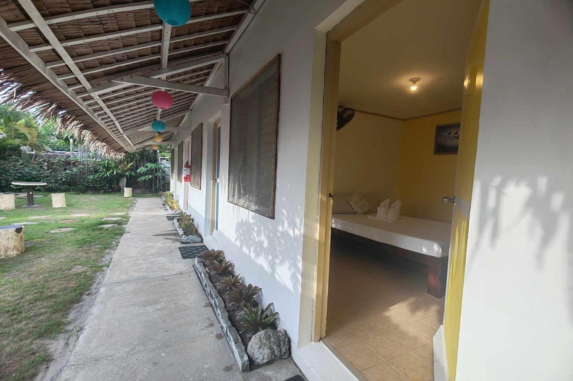 Summer Homes Beach Resort And Cottages Palawan Barton Экстерьер фото